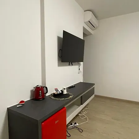Casa Laguna Escape 3* מסטרה