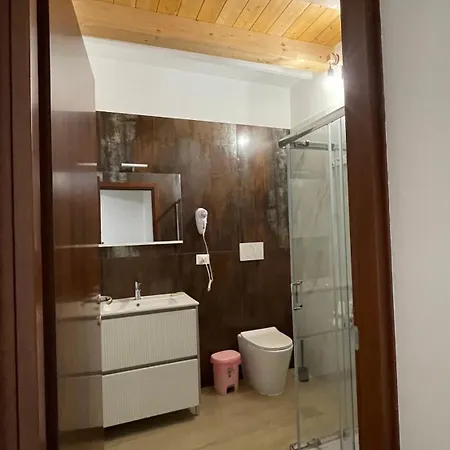 Casa Laguna Escape 3* מסטרה