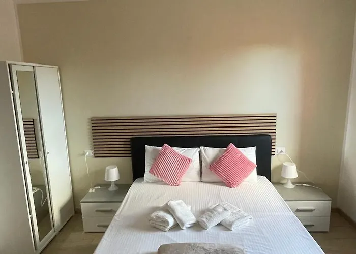 Casa Laguna Escape
