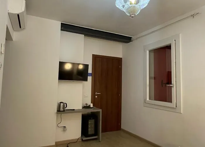 Casa Laguna Escape