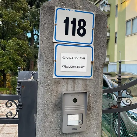 Casa Laguna Escape בית הארחה *